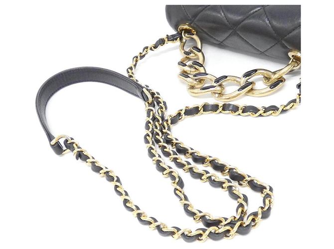 Chanel Mini-Tasche aus Lammleder - Ansicht 6