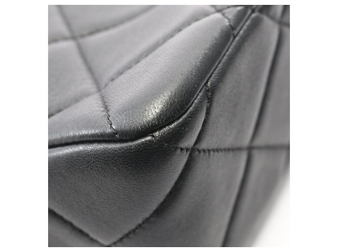 Borsa a tracolla CHANEL Matelassé in pelle d'agnello - vista 6