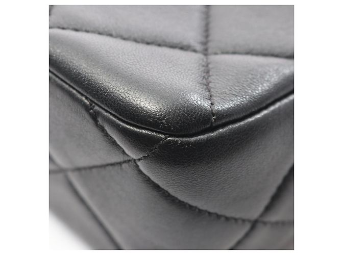 Borsa a tracolla CHANEL Matelassé in pelle d'agnello - vista 7