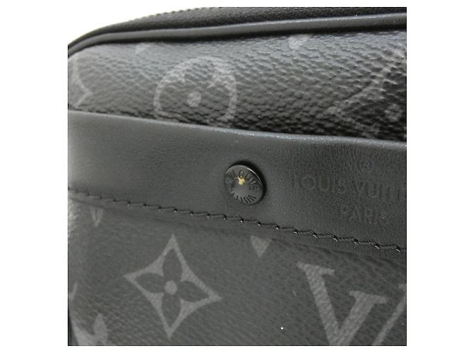 Louis Vuitton Monogram Eclipse Alpha Wearable Wallet Shoulder Bag - vista 4