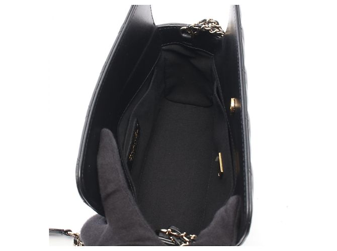 Borsa a tracolla CHANEL Matelassé in pelle d'agnello - vista 3