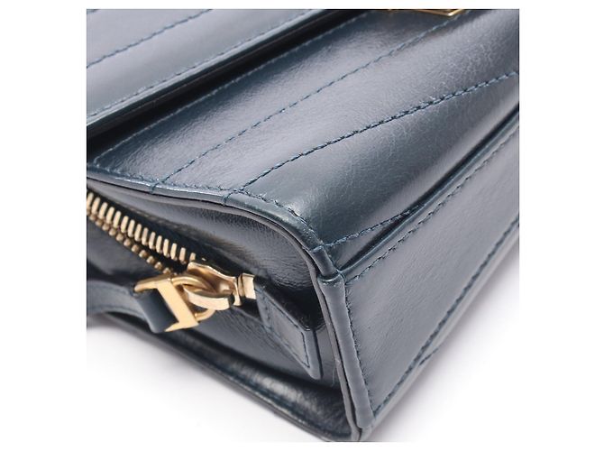 Borsa a tracolla in pelle CHANEL Chevron V Stitch - vista 8