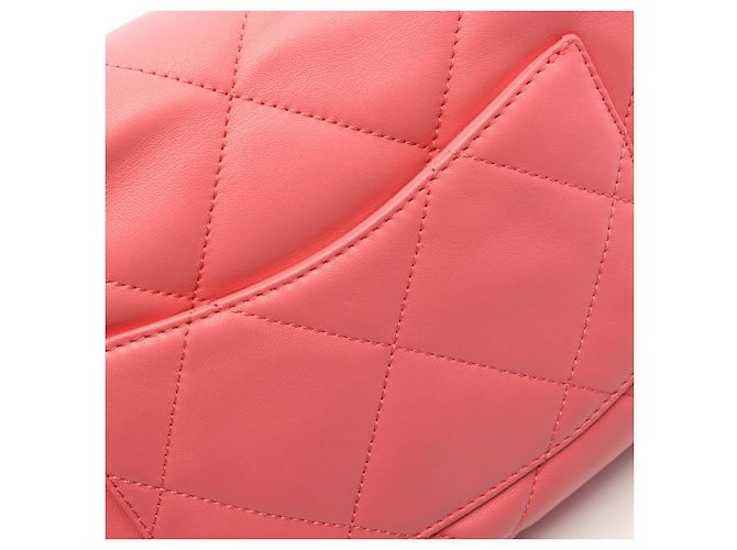 Borsa a tracolla Chanel Matelassé in pelle d'agnello - vista 8