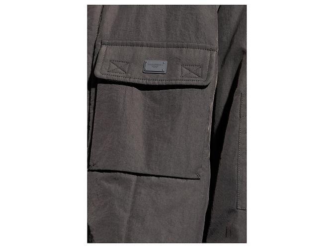 Dolce & Gabbana Graue Kapuzenjacke aus Polyamid - Ansicht 3