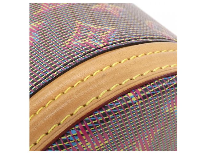 Louis Vuitton Monogram LV Pop Cannes Tasche aus Kalbsleder - Ansicht 3