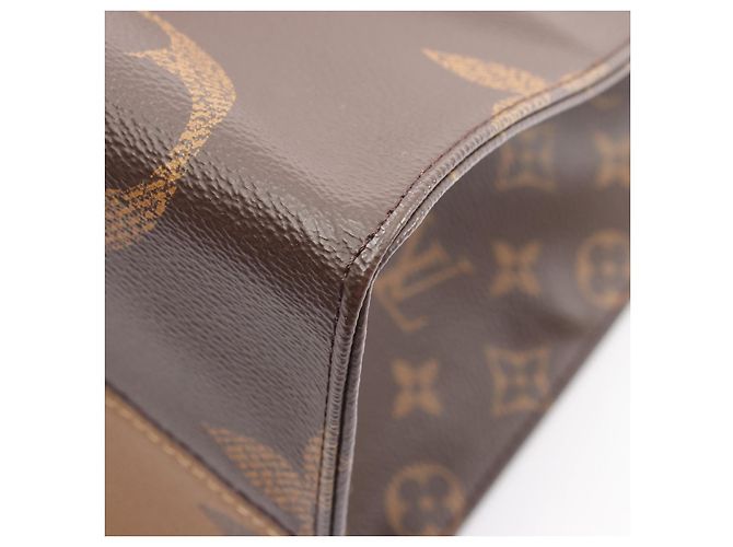 Borsa Tote Louis Vuitton OnTheGo GM Monogram Giant Reverse - vista 6