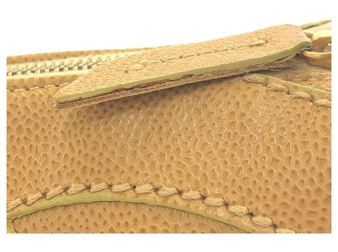 Borsa a tracolla Chanel in pelle Caviar - vista 3