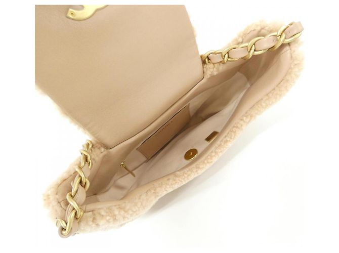 Borsa a tracolla Chanel in shearling di agnello - vista 5