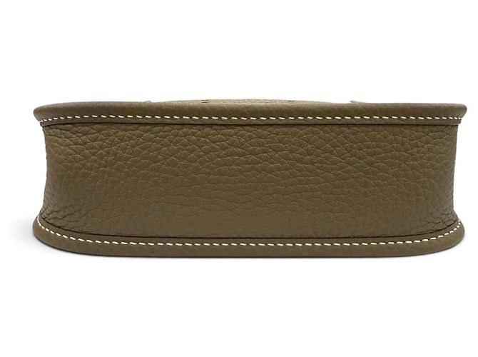 Borsa a tracolla Hermès Evelyne TPM Taurillon Clemence - vista 6