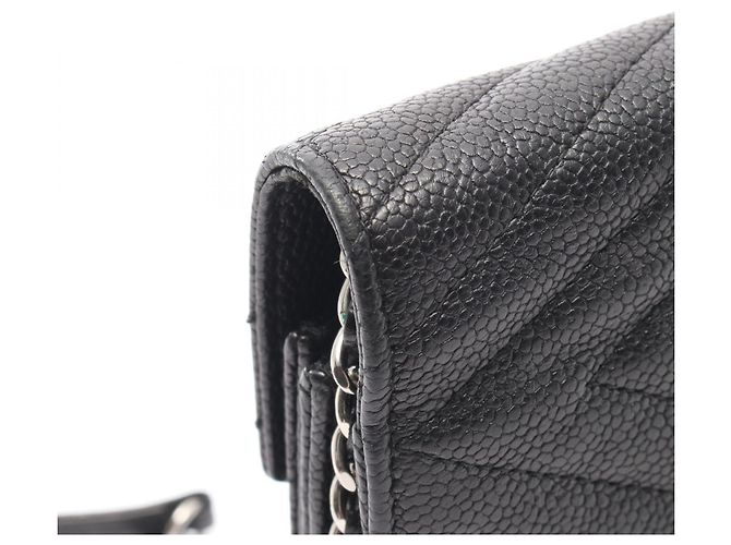 Borsa a tracolla Chanel Chevron V Stitch in pelle Caviar - vista 8