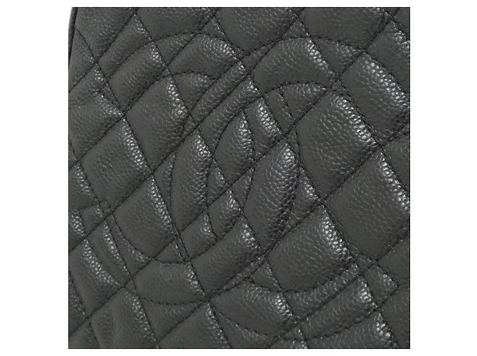 Bolsa de Ombro Chanel em Bezerro Grão - vista 4