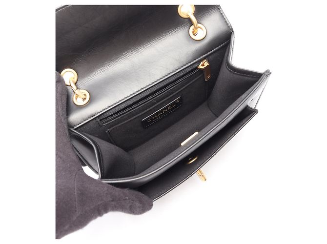 Borsa a tracolla CHANEL Matelasse Small Flap 2way in pelle d'agnello - vista 3