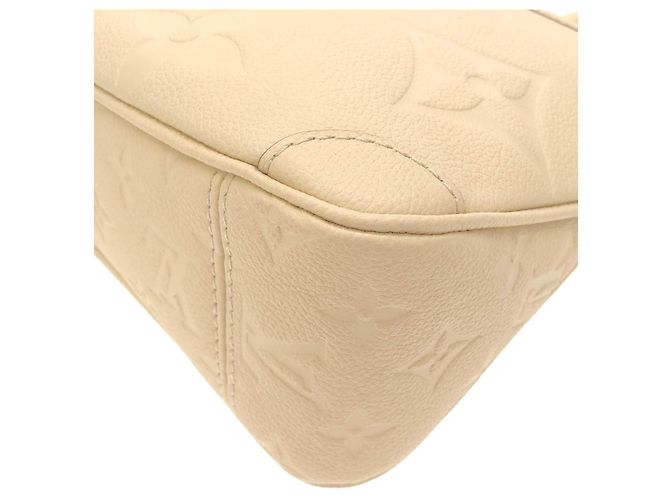 mala Louis Vuitton Monogram Empreinte Trianon em couro de bezerro - vista 3
