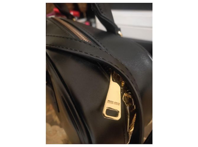 Borsa Miu Miu in pelle nera - vista 2