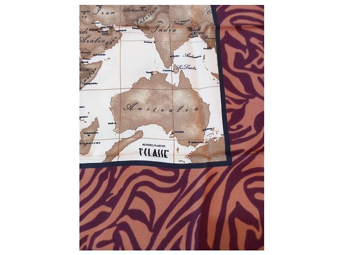 Autre Marque Foulard Alviero Martini 1 Classe en soie carte du monde - vue 4