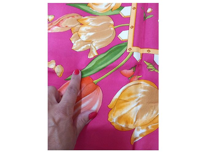 Pañuelo de seda Longchamp estampado tulipanes - vista 6