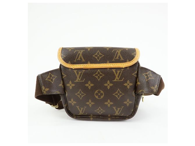 Louis Vuitton Bosphore Waist Monogram Canvas - vue 2