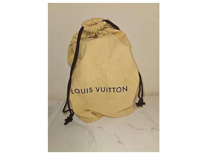 Louis Vuitton Papillon Mirror Gold Handtasche - Ansicht 9