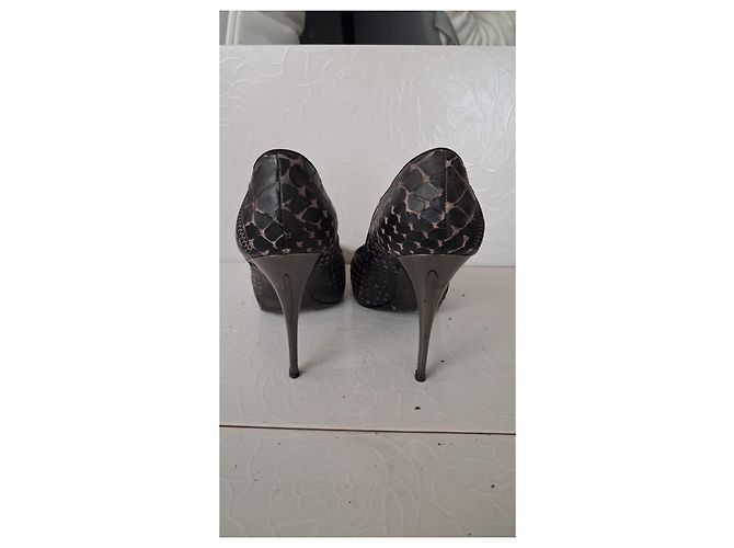 Giuseppe Zanotti Design Décolleté in Pelle Stampa Python - vista 2