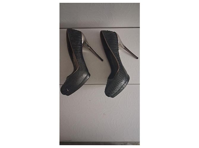 Salvatore Ferragamo Python-Print Leder Pumps Schwarz - Ansicht 3