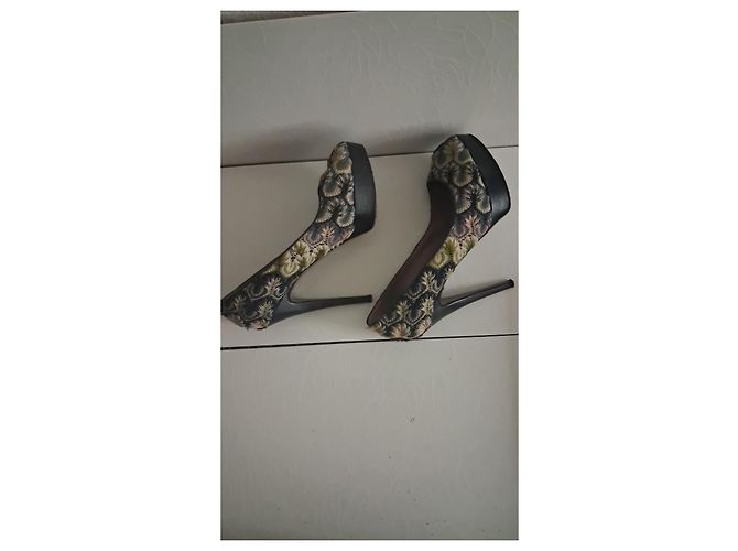 Missoni Décolleté Platform Peep-Toe in Tessuto - vista 4