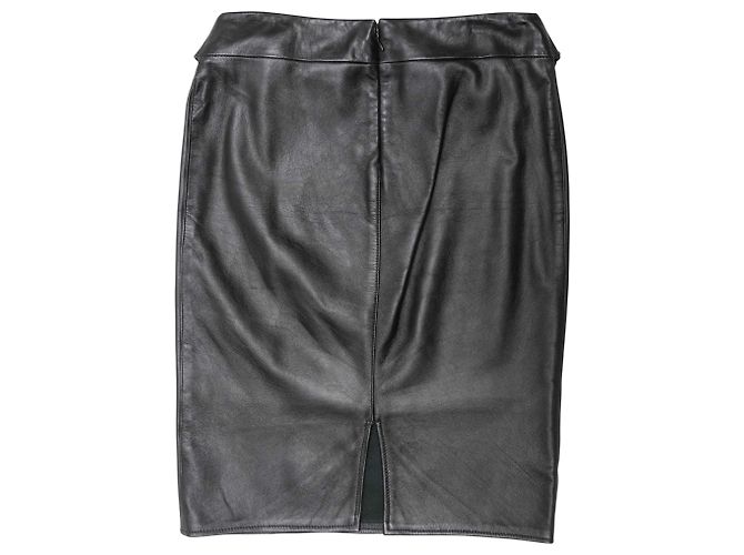Dolce & Gabbana Falda lápiz de cuero negra con hebilla D&G Talla IT 40 - vista 2