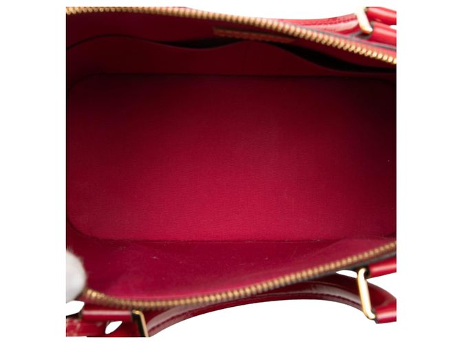 Borsa a mano Louis Vuitton Monogram Vernis Alma PM rossa - vista 4