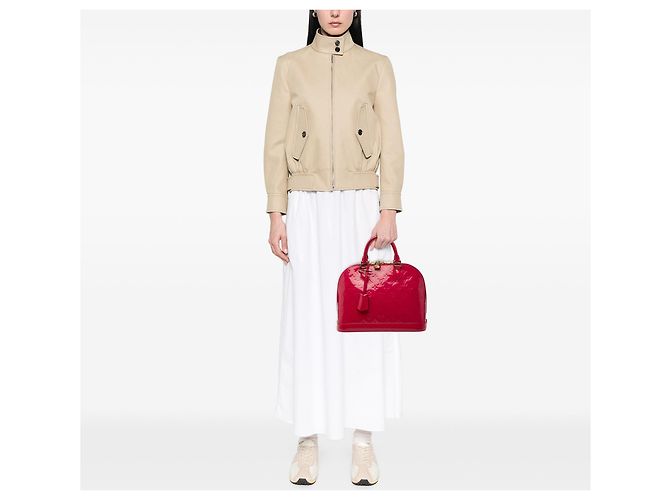 Borsa a mano Louis Vuitton Monogram Vernis Alma PM rossa - vista 6