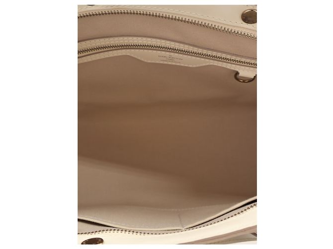 Borsa Louis Vuitton Epi Brea MM Satchel Bianca - vista 4