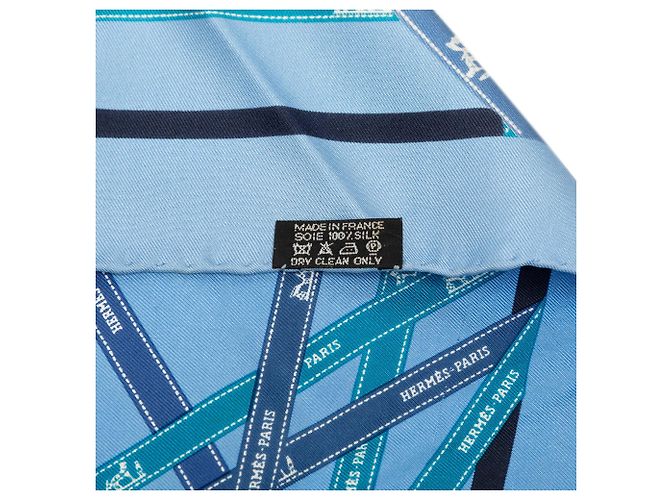 Foulard di seta triangolare Hermès Bolduc Pointu Blue - vista 2