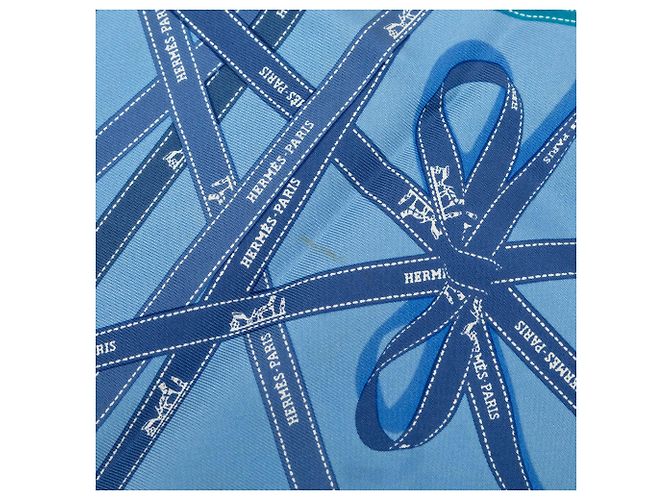 Foulard di seta triangolare Hermès Bolduc Pointu Blue - vista 5