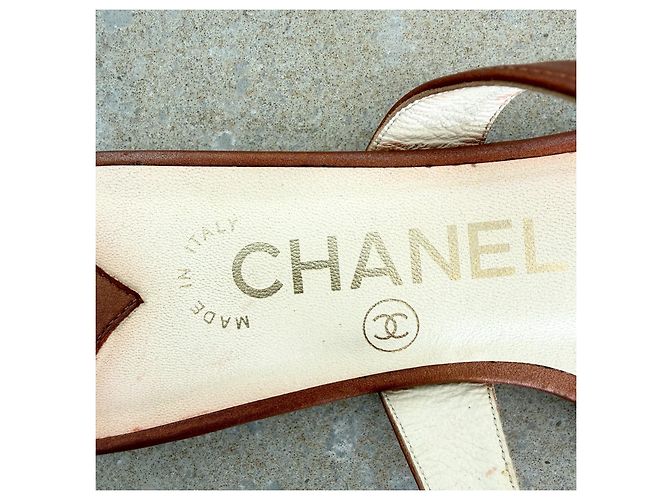 Chanel Sandali bassi in pelle marrone - vista 6