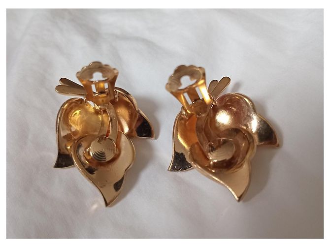 Christian Dior Orecchini Foglia 3D Oro e Smalto Nero - vista 7