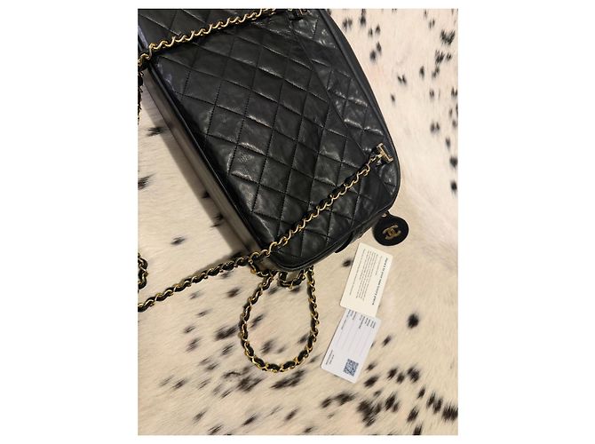 Chanel gesteppte Schultertasche aus Lammleder - Ansicht 10