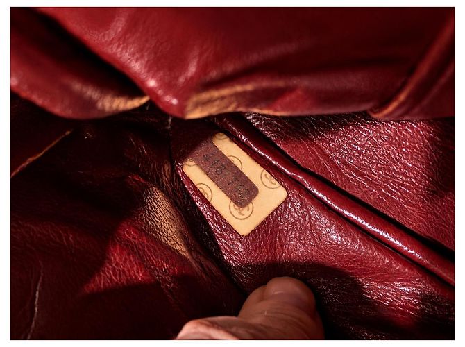 Chanel gesteppte Schultertasche aus Lammleder - Ansicht 17