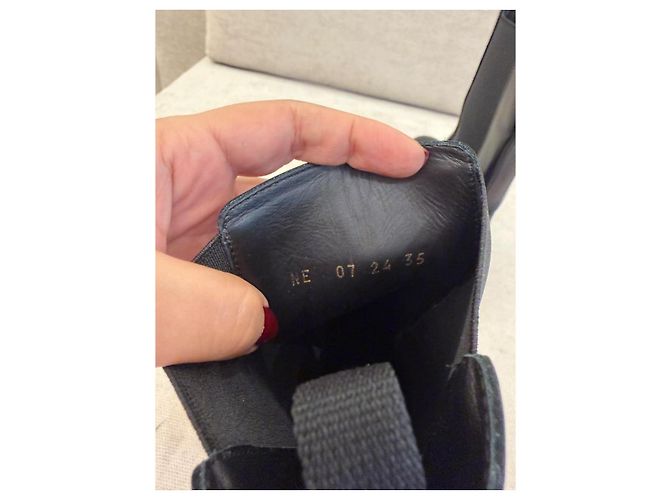 Dior Schwarze Leder-Stiefeletten mit Profilsohle - Ansicht 7