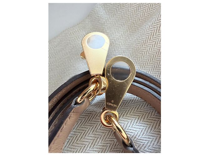Hermès Kelly 25 Sellier Limited Padded Chai Gold - vista 13