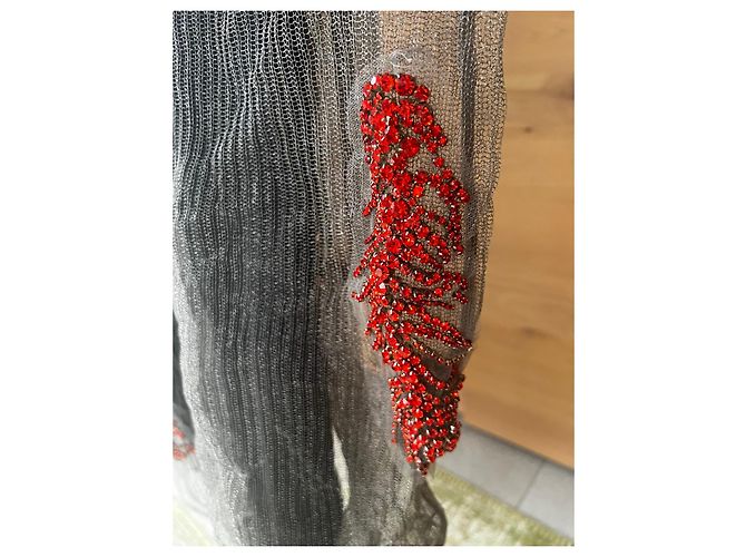 Prada Langes Kleid aus Silbernem Metallic-Strick mit Applikationen - Ansicht 11