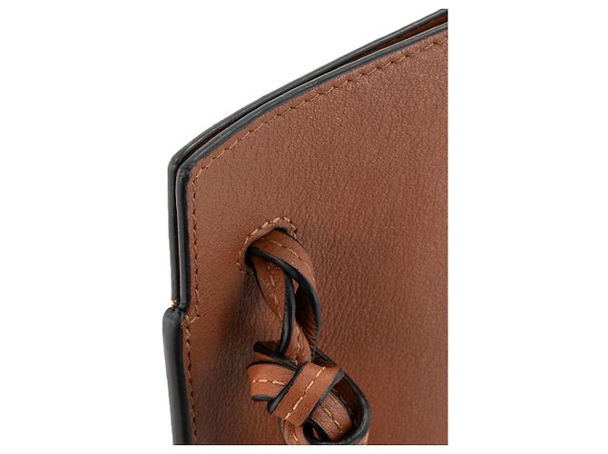 LOEWE - Borsa a tracolla Dice Pocket Loewe in pelle liscia marrone - vista 6