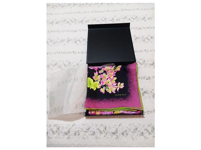 Foulard Versace in seta stampa floreale - vista 6