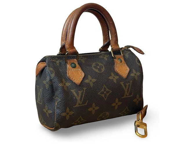 Louis Vuitton Nano Speedy - vista 2