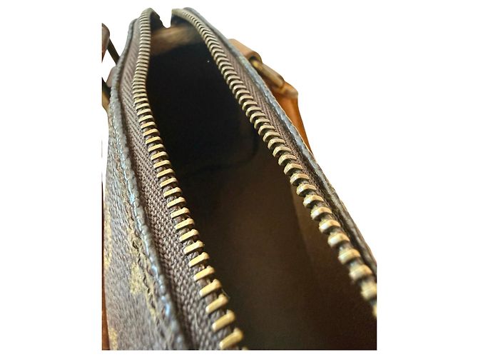 Louis Vuitton Nano Speedy - vista 9