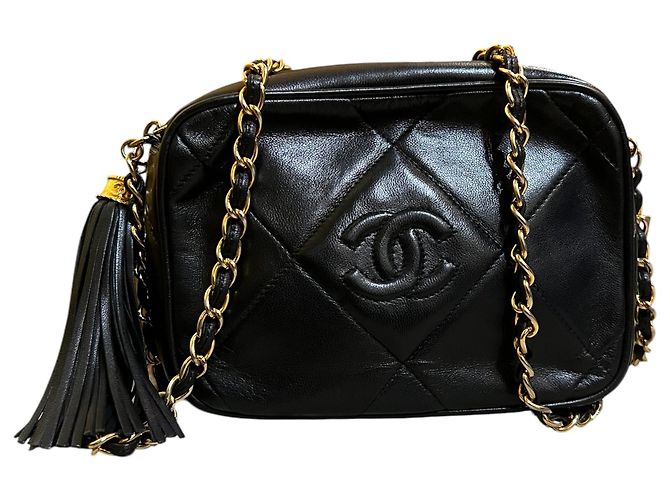 1986 Chanel CC gesteppte Lammleder Camera Bag mit Quasten - Ansicht 4