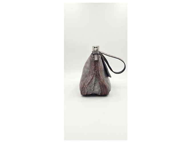 Fendi Baguette Leder Schultertasche - Ansicht 3