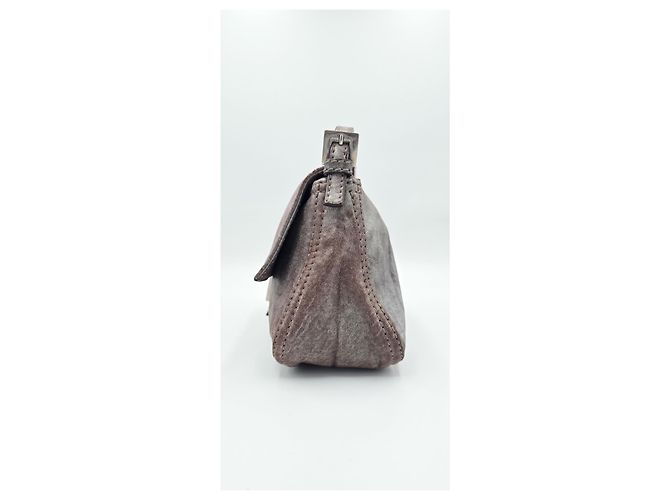 Fendi Baguette Leder Schultertasche - Ansicht 4