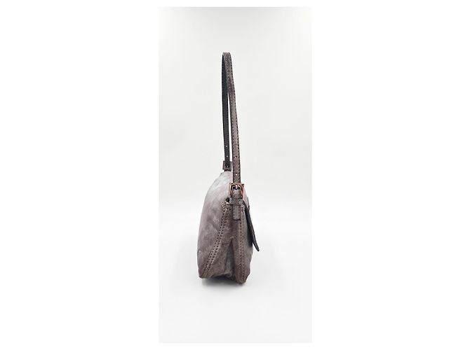 Fendi Baguette Leder Schultertasche - Ansicht 6