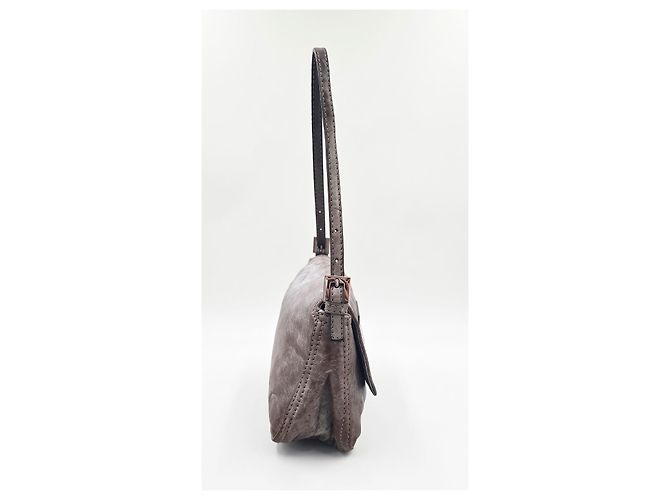Fendi Baguette Leder Schultertasche - Ansicht 7