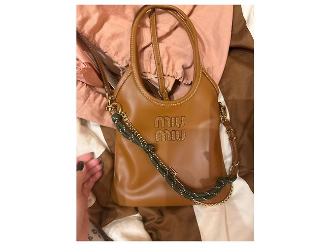 Miu Miu Borsa tote in pelle marrone - vista 5