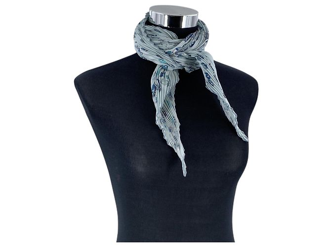Hermès Hermes Vintage Light Blue Pleated Silk Dancing Pearls Plisse Scarf - view 3