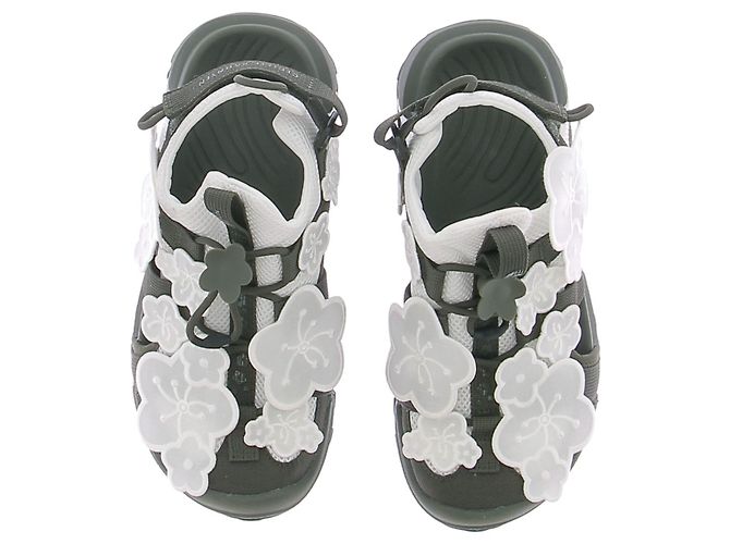 The North Face Khaki-Sneaker mit weißen Blumenmuster - Ansicht 4